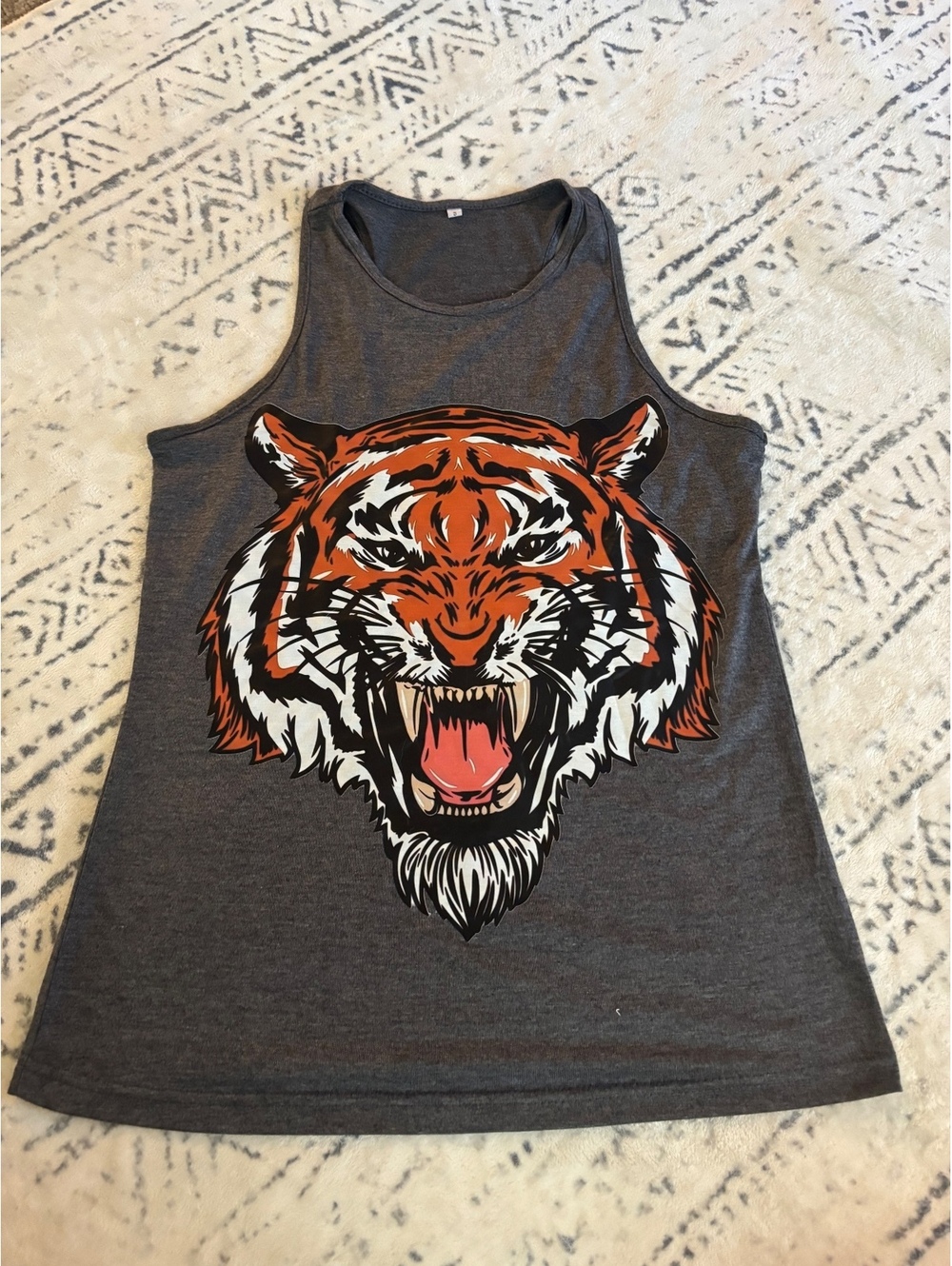 Gray Sleeveless Tank Top with Roaring Tiger Graphic